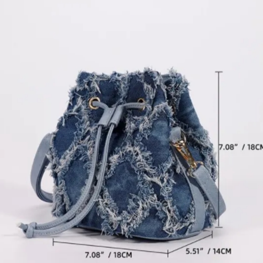 Denim Jean Crossbody Bucket Shoulder Bag Frayed Blue Ombre Boho Super Cute - Picture 2 of 13